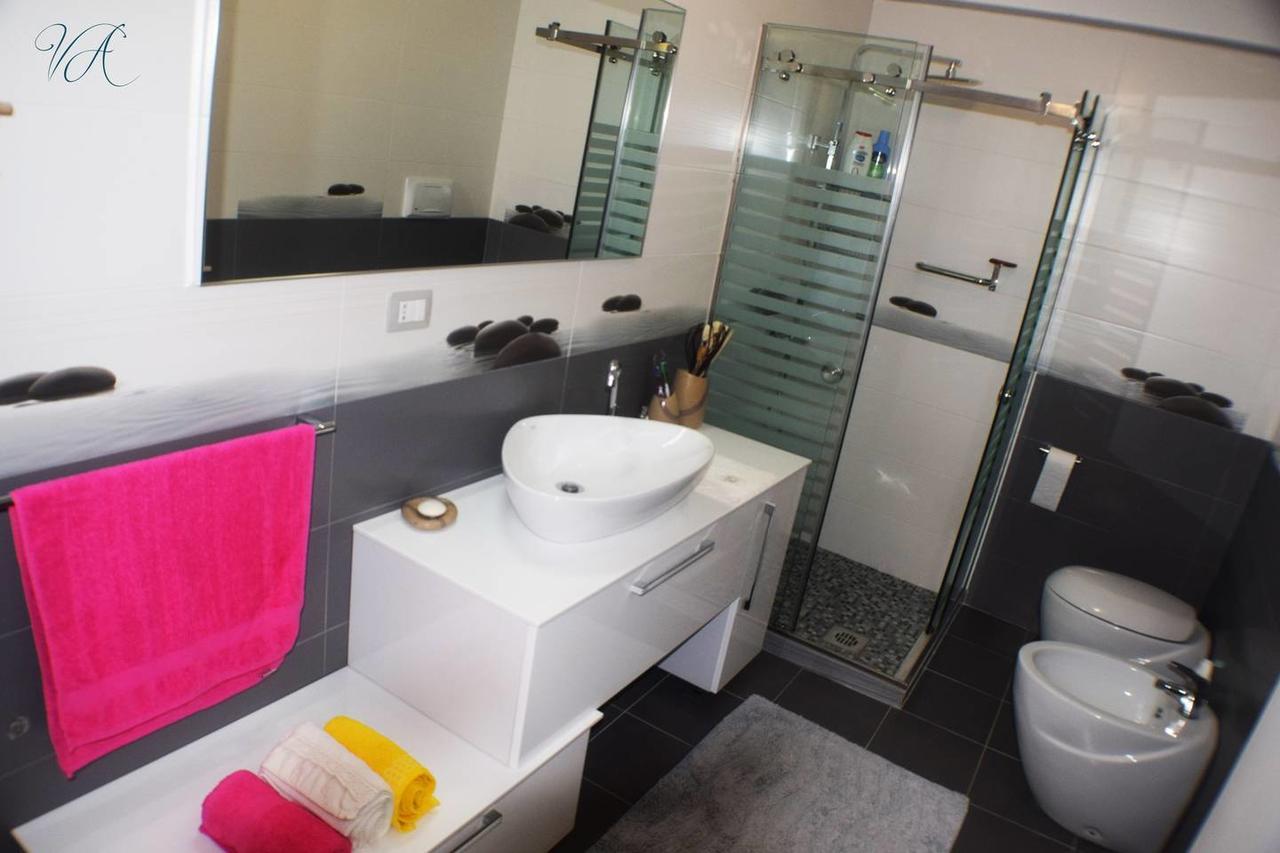 Sofia'S Holiday Apartment Vlore Room photo
