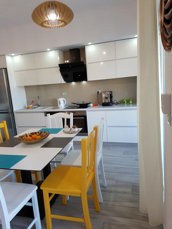 Sofia'S Holiday Apartment Vlore Exterior photo