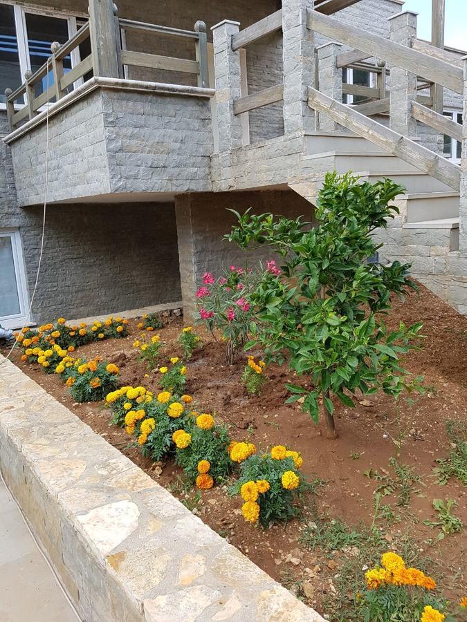 Sofia'S Holiday Apartment Vlore Exterior photo